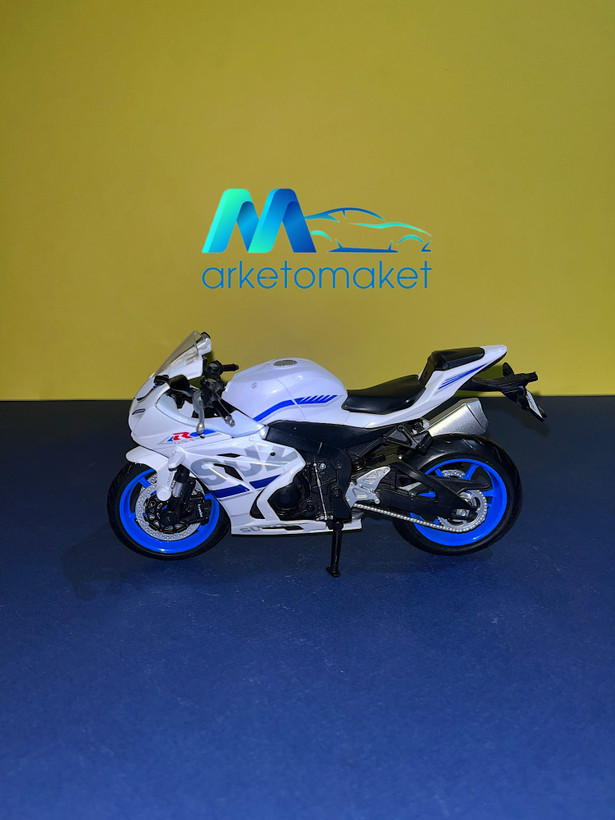 ماکت موتور سیکلت سوزوکی gsx 1000