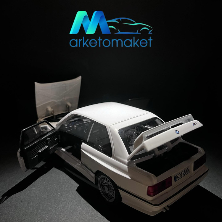 بی ام و E30M3