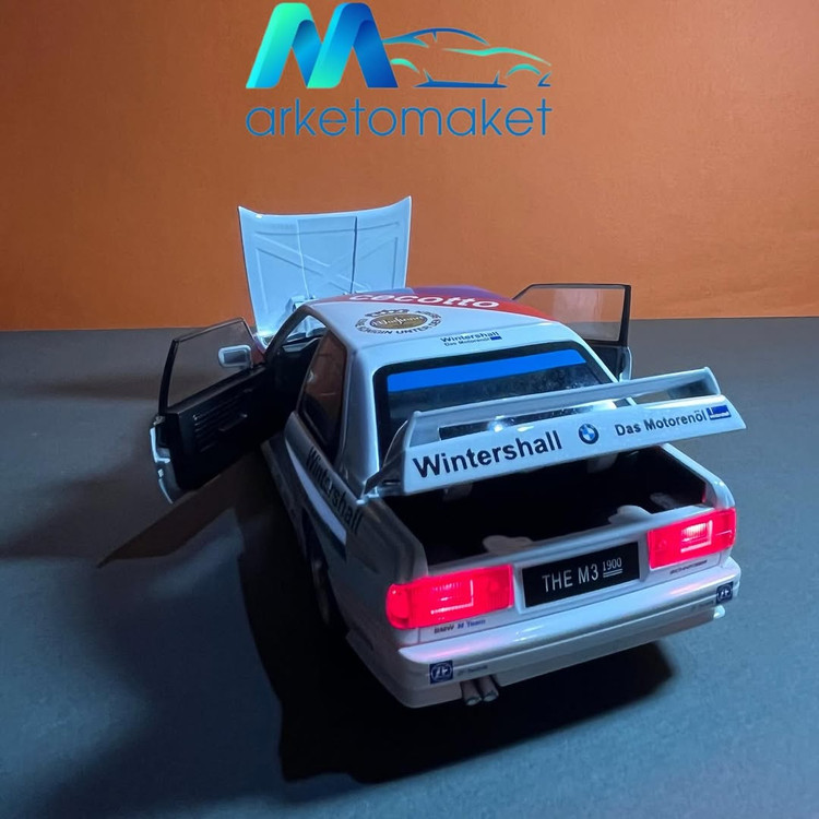 بی ام و m3 e30 سفید