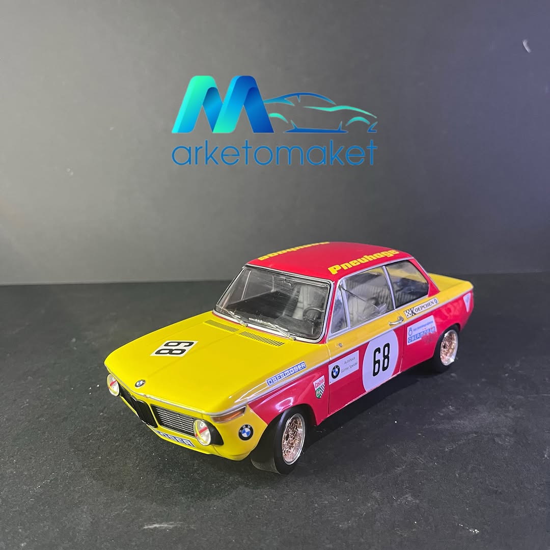ماکت BMW 2002 Racing | Minichamps | 1/18